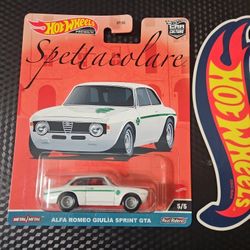 Hot Wheels Premium Spettacolare Alfa Romeo Guilia Sprint GTA