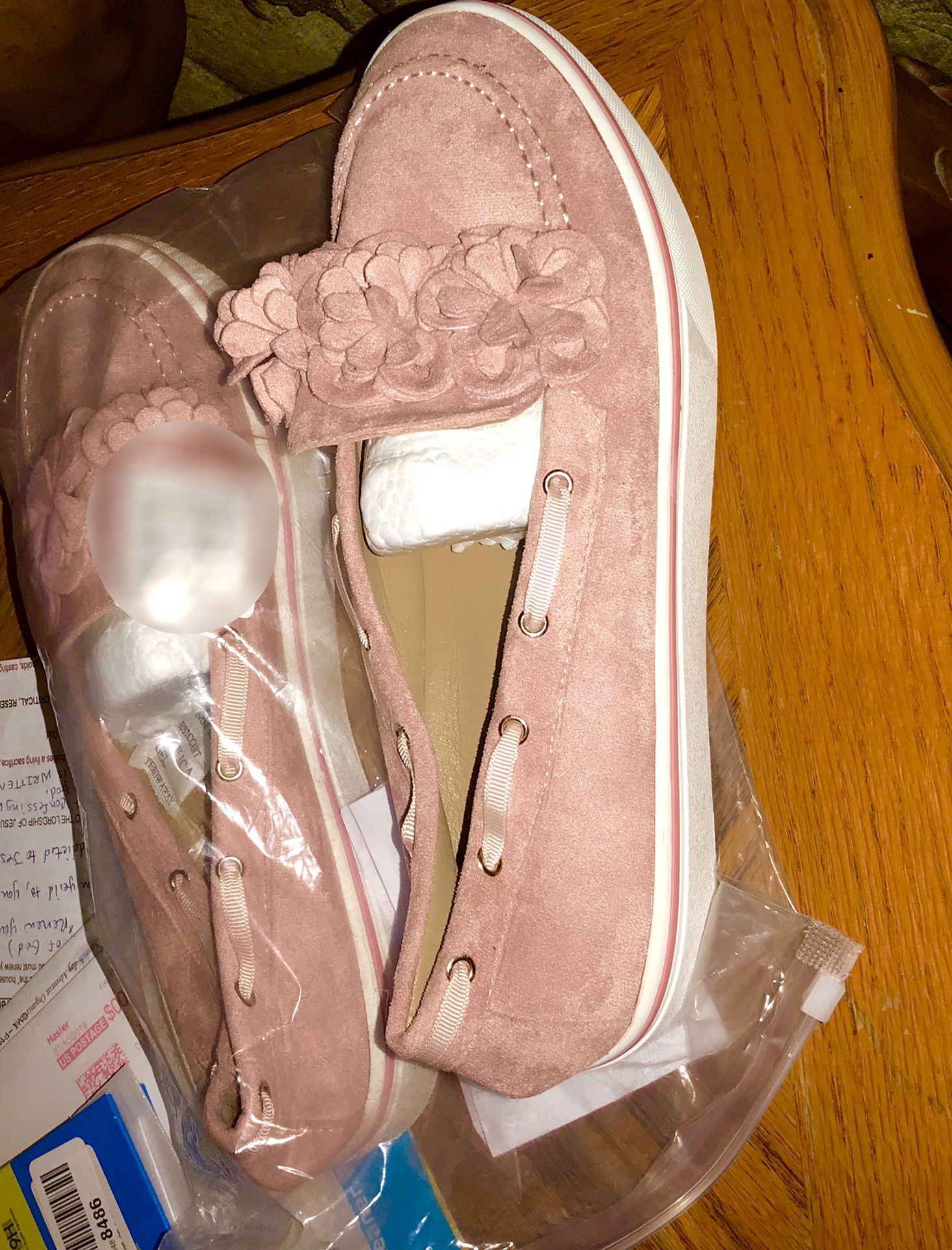 Brand New Women’s comfy shoes. (Pink) Moccasin style