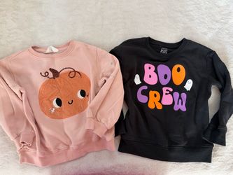 Kids Halloween Sweatshirts Bundle of 2 (size 6T)