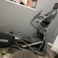 Precor Elliptical EFX 576i - Commercial