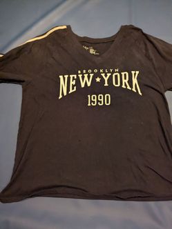 Shirt: Black New York Brooklyn 1990 Size XL