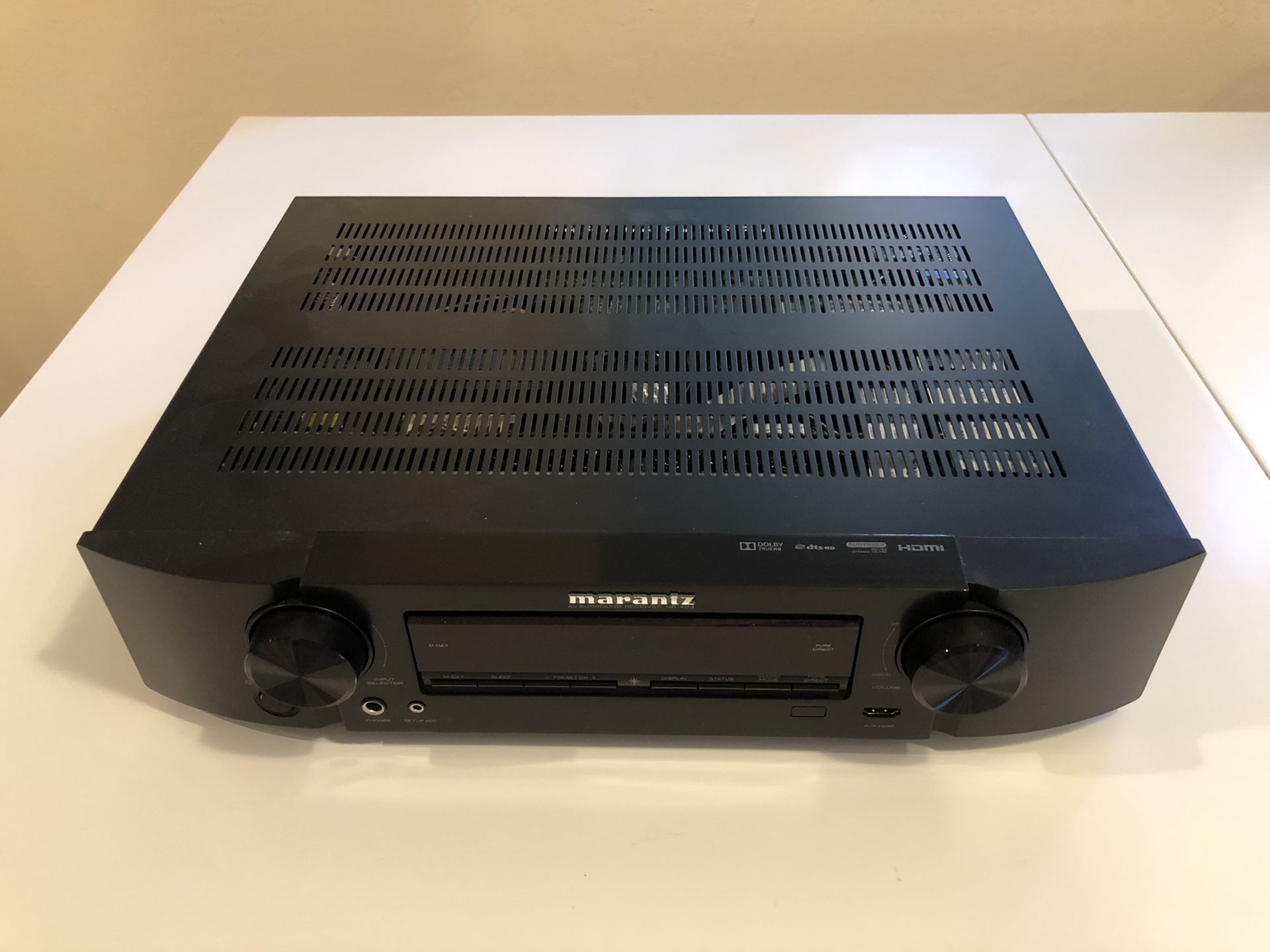 Marantz AV surround sound receiver NR1403