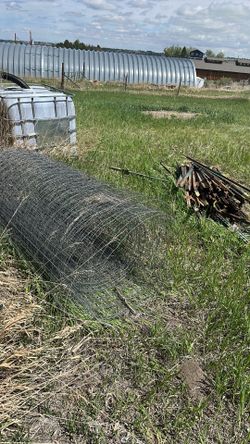 T-post and fencing free