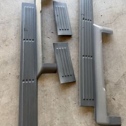 Chevy Tahoe floor stepts