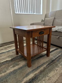 Mission Style Wood End Table with Drawer