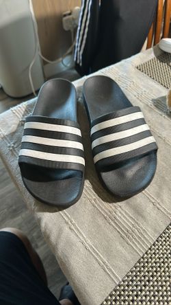 Slides, Adidas