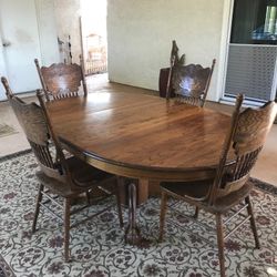 Solid Oak Vintage Dining or Kitchen Table Set