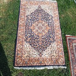 Persian Oriental Wool Rug 5 X3 Ft Prayer Rug Antique. Minor Corner Fray As Is