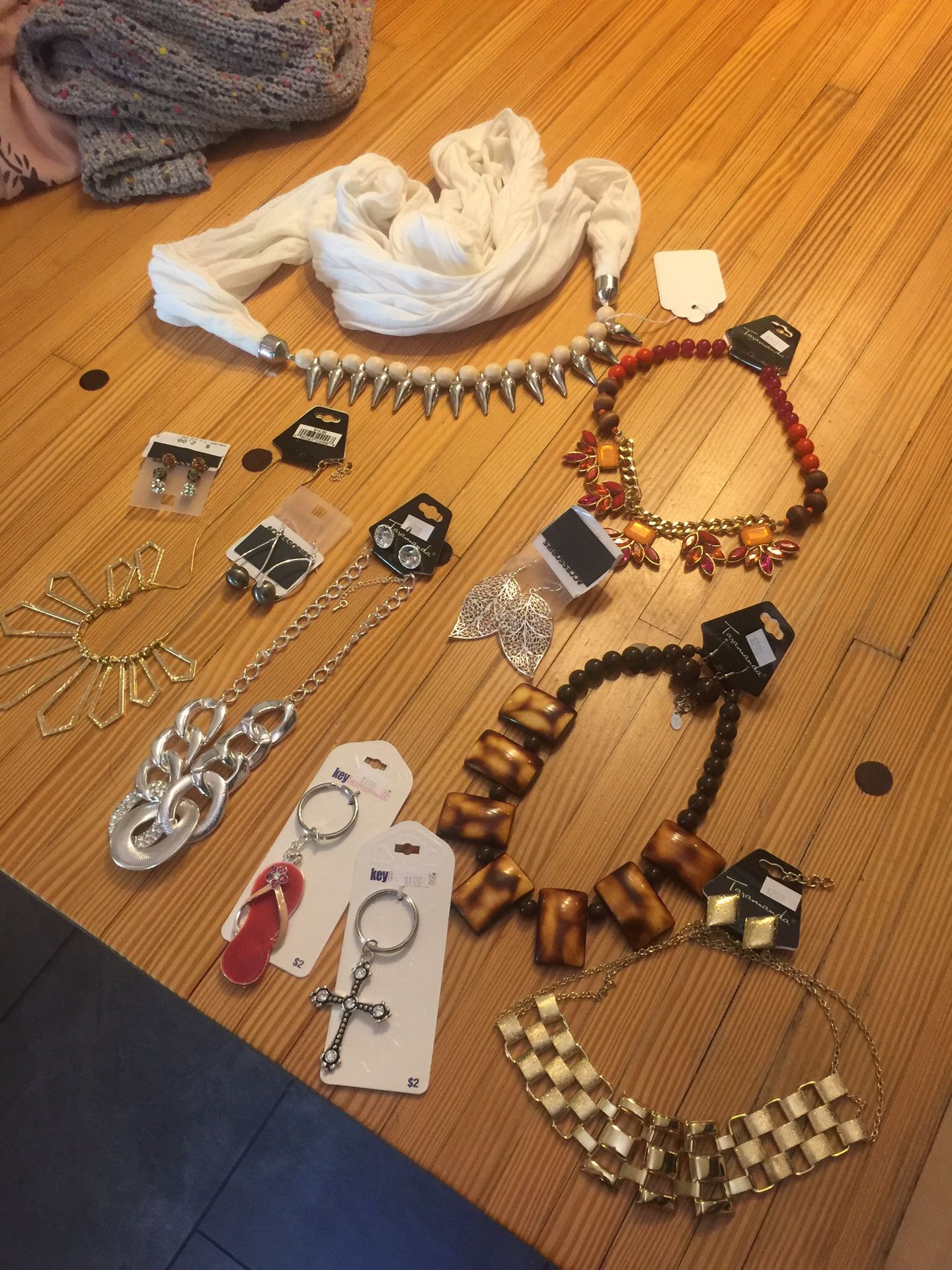 Jewelry lot all in picture for $30
