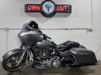 2017 HARLEY DAVIDSON FLHXS Street Glide Special