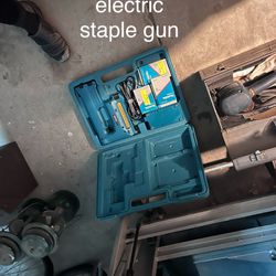 Makita Corded Staple Gun 