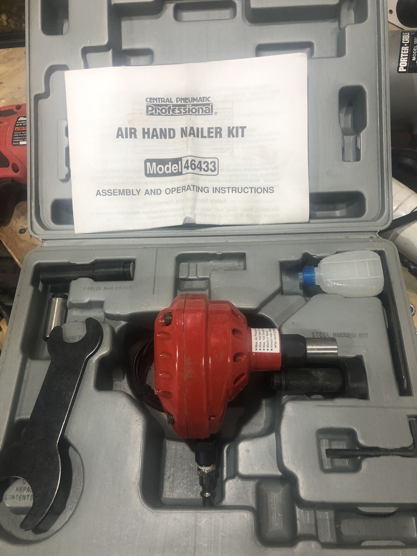 Air Hand Nailer Kit!
