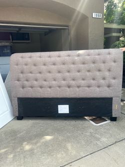 Free - king size headboard