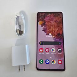 Samsung s20 FE 5g - UNLOCKED - Like New (Purple)