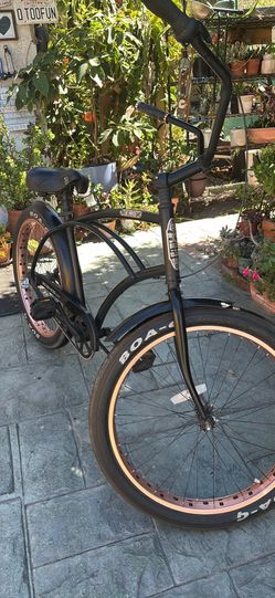 3 GGG  3 SPEED FAT TIRES LIKE NEW BIKE READY TO RIDE