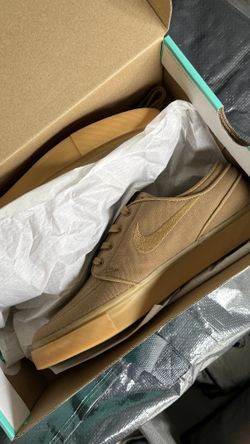 NIKE SB SHOES