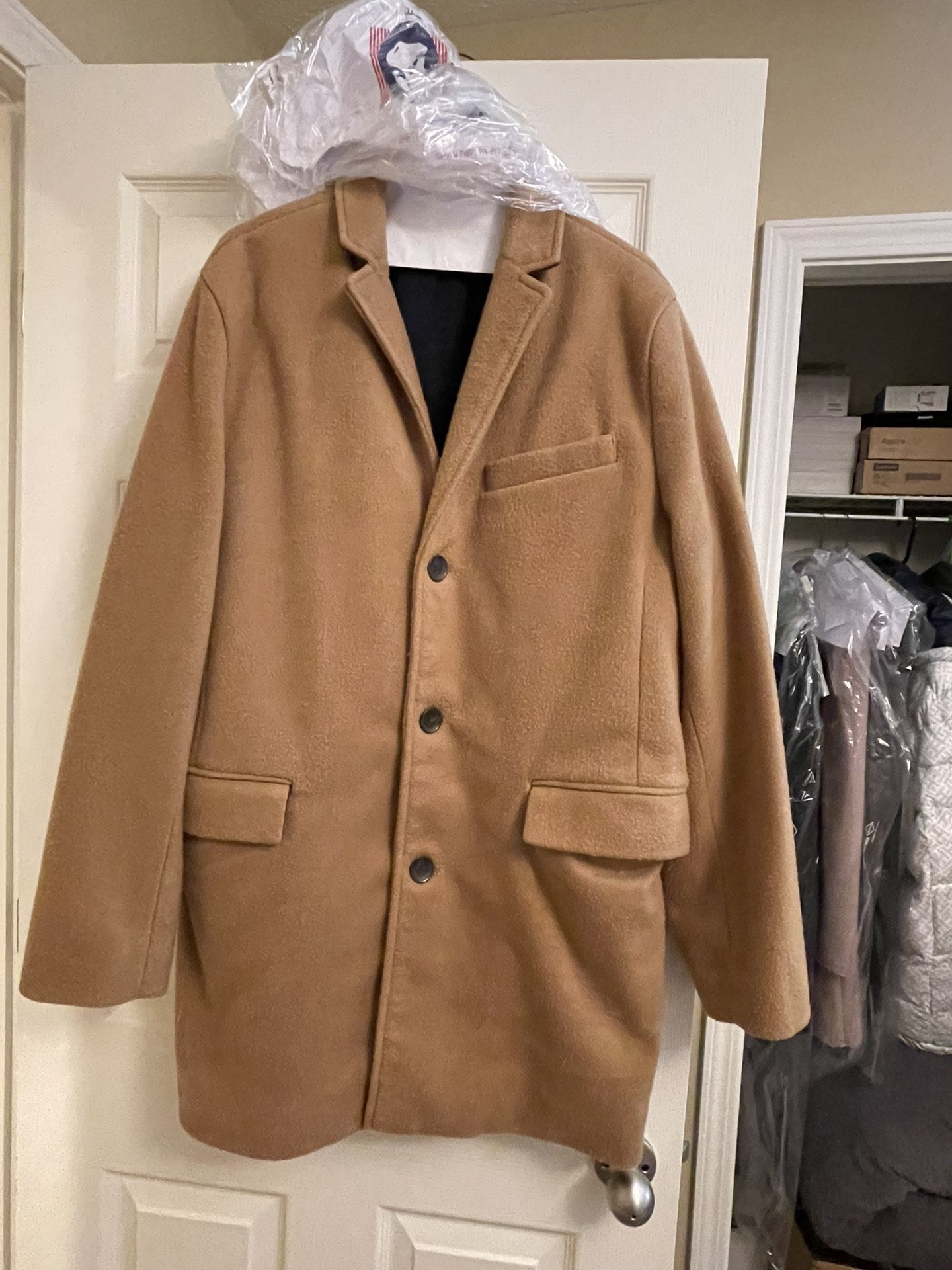 Men’s Peacoat