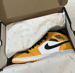 Jordan 1 Mid 10.5