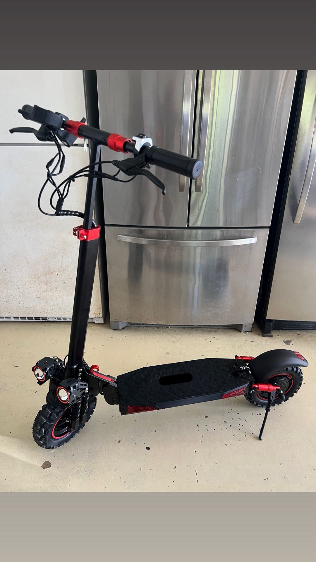 Electric Scooter 1200W - 35 Mph - 37 Mile Range