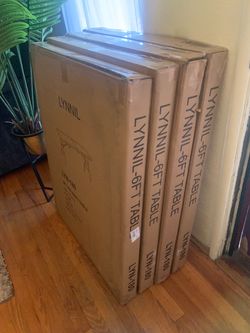 Tengo 3 mesas nuevas de 6’ $50 cada una