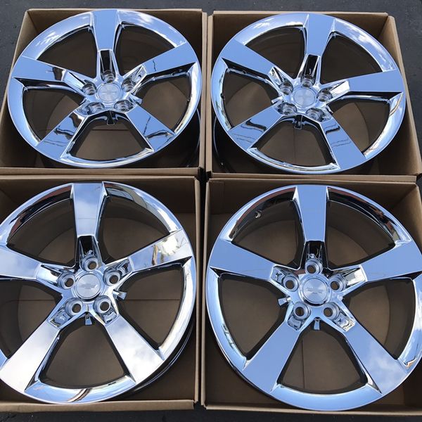 2014 20" staggered Camaro factory wheels 20 inch chrome rims for Sale