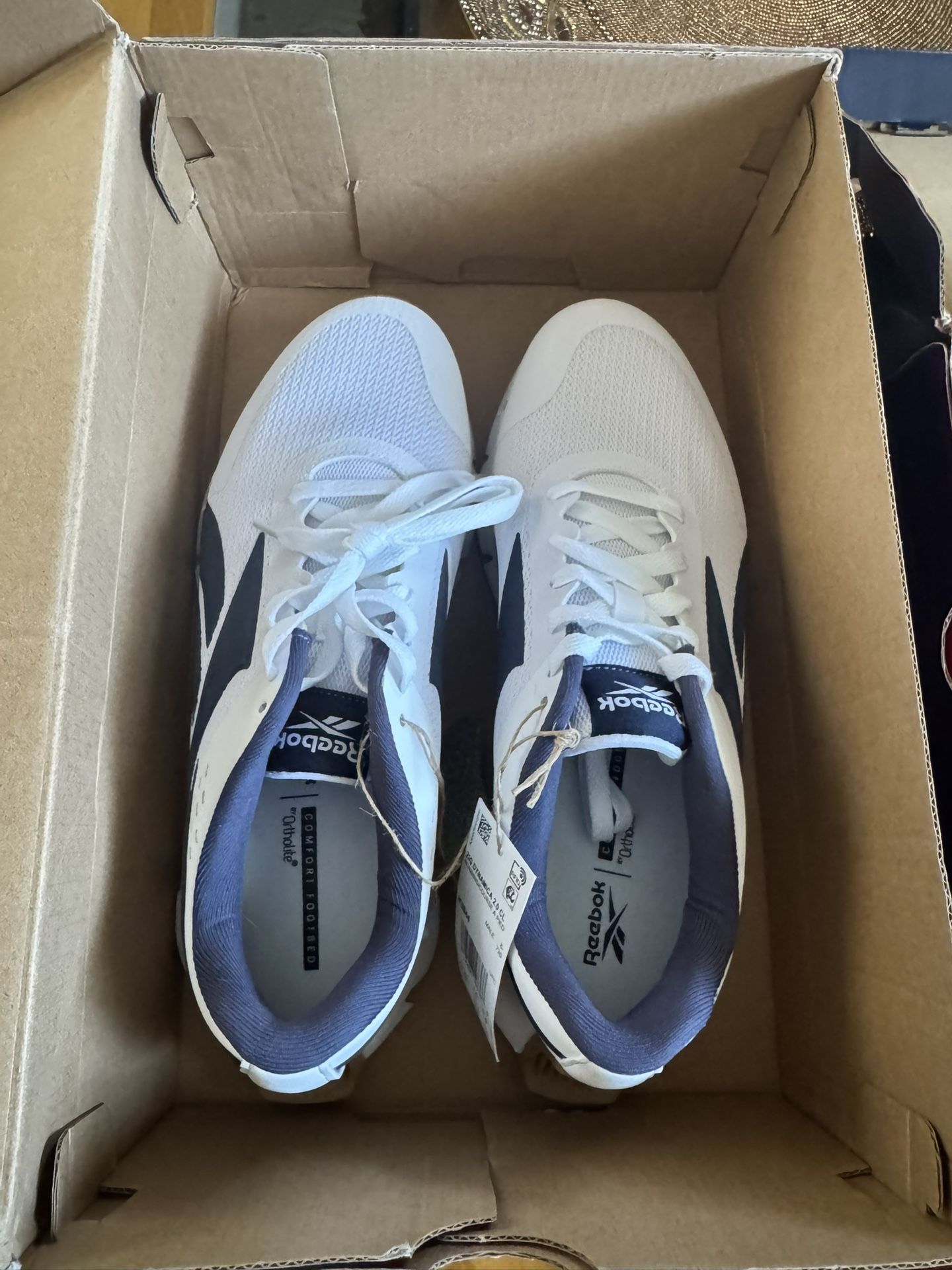 Reebok Training / Running Shoes – Men’s (White & Navy) – NEW