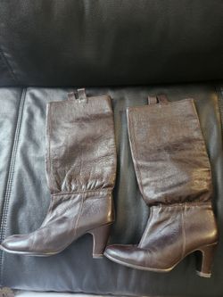 Woman Leather boots