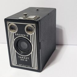 Vintage Kodak Brownie Target Six-16 Box Camera Art Deco Design Made in USA

