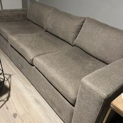 Couch 3 Seat. 