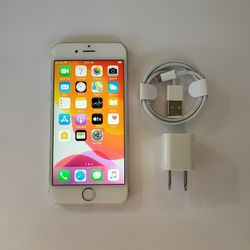 iPhone 6s - UNLOCKED - Like New  