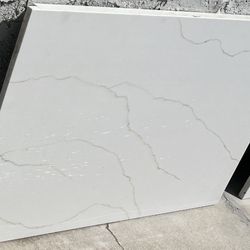 Quartz’s Countertops 4 Varies Sizes