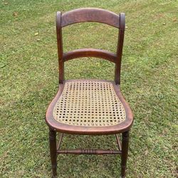 Early 20th Century Antique French Style Cane Seat Single Accent Wood Chair