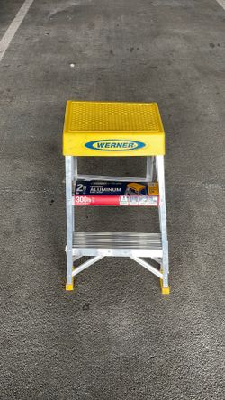 Werner 2ft. Aluminum Step Ladder