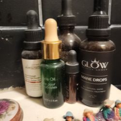 SET OF USEABLE OLDER BOTTLES