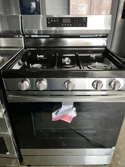 Samsung 30-in 5 burners 6.0-cu ft Air Fry Convection Oven Freestanding Natural Gas