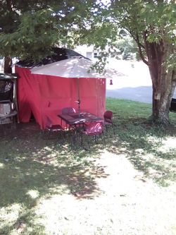 Summertime: Outdoor Table, 4 Chairs, And Umbrella.