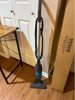 Small vacuum
