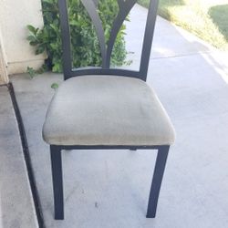 Chairs.. Set Of 4
