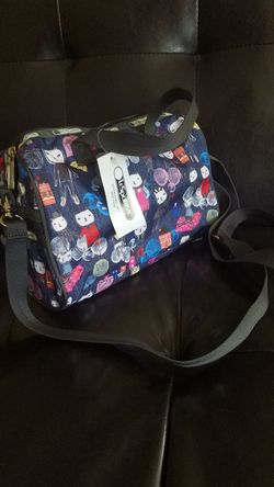 Small Melanie Hiking Day Navy S ($68.00 value)
