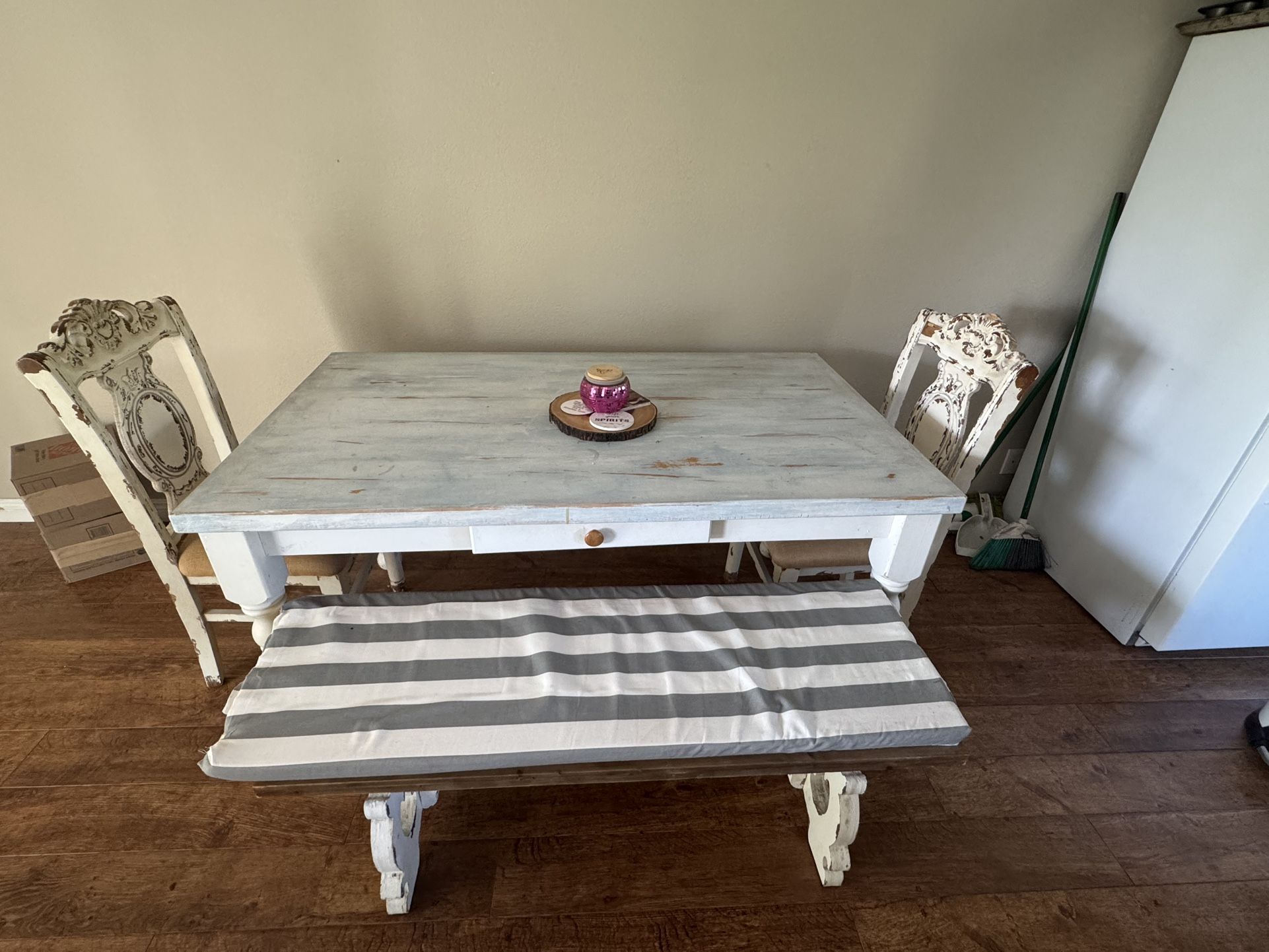 Table Chairs And Bench 