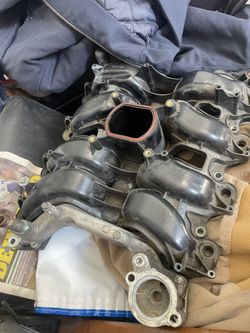 2009 Ford F150 4.6 Intake Manifold