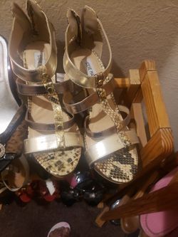 Ladies Shoes
