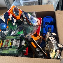 15 Pounds Of Lego Bulk