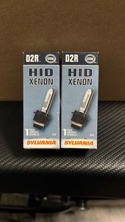 Sylvania D2R HID Xenon Headlight Bulbs – Set of 2 (35W OEM Quality)