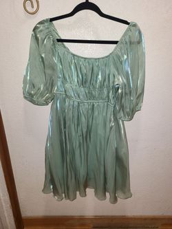 Green dress (fluffy)