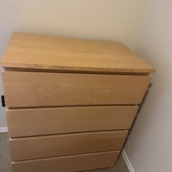 Dresser 4 Drawers 