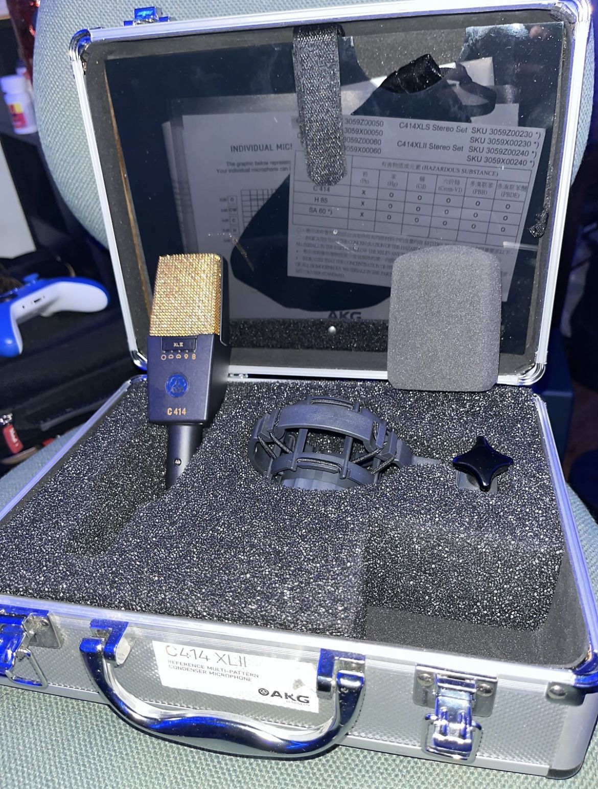 AKG C414 XLII Large Diaphragm Multipattern Condenser Microphone