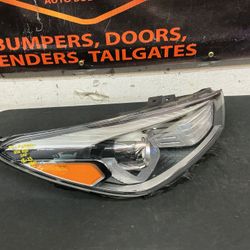 KIA RIO 2018-2023 RH HEADLIGHT LED OEM