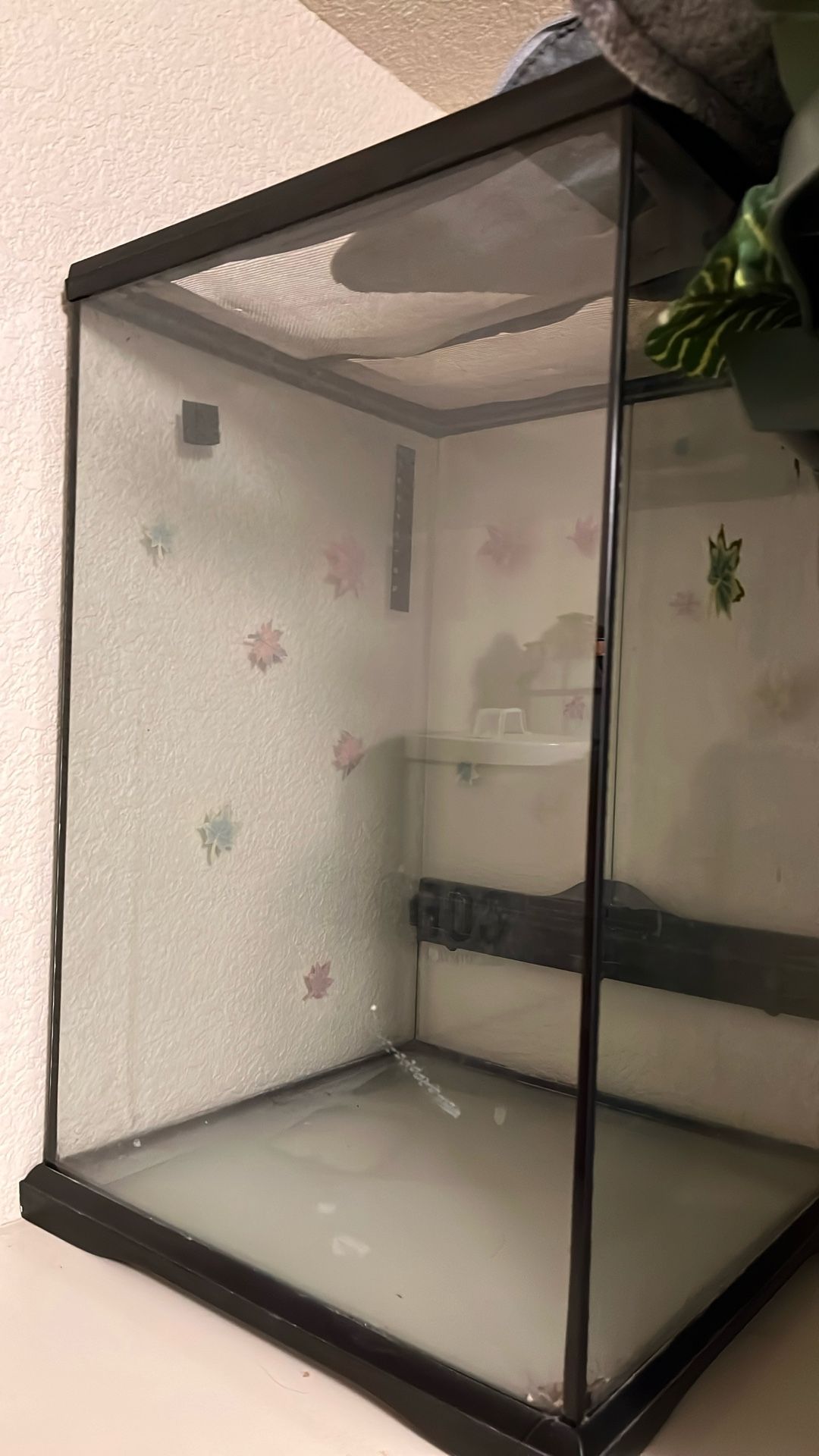 10 Gallon Vertical Tank
