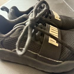 Puma Black Sneakers with Mesh Upper and Cushioned Midsole
